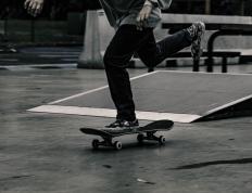 东契奇巅峰对决，Karsa与60激战篮网分钟，赛事规则更新胜负难料！